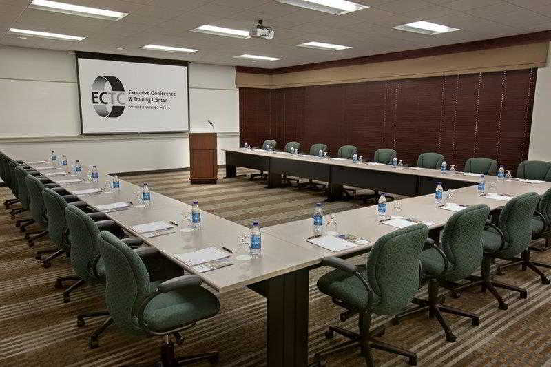 Best Western Dulles Airport Inn Стерлинг Удобства фото