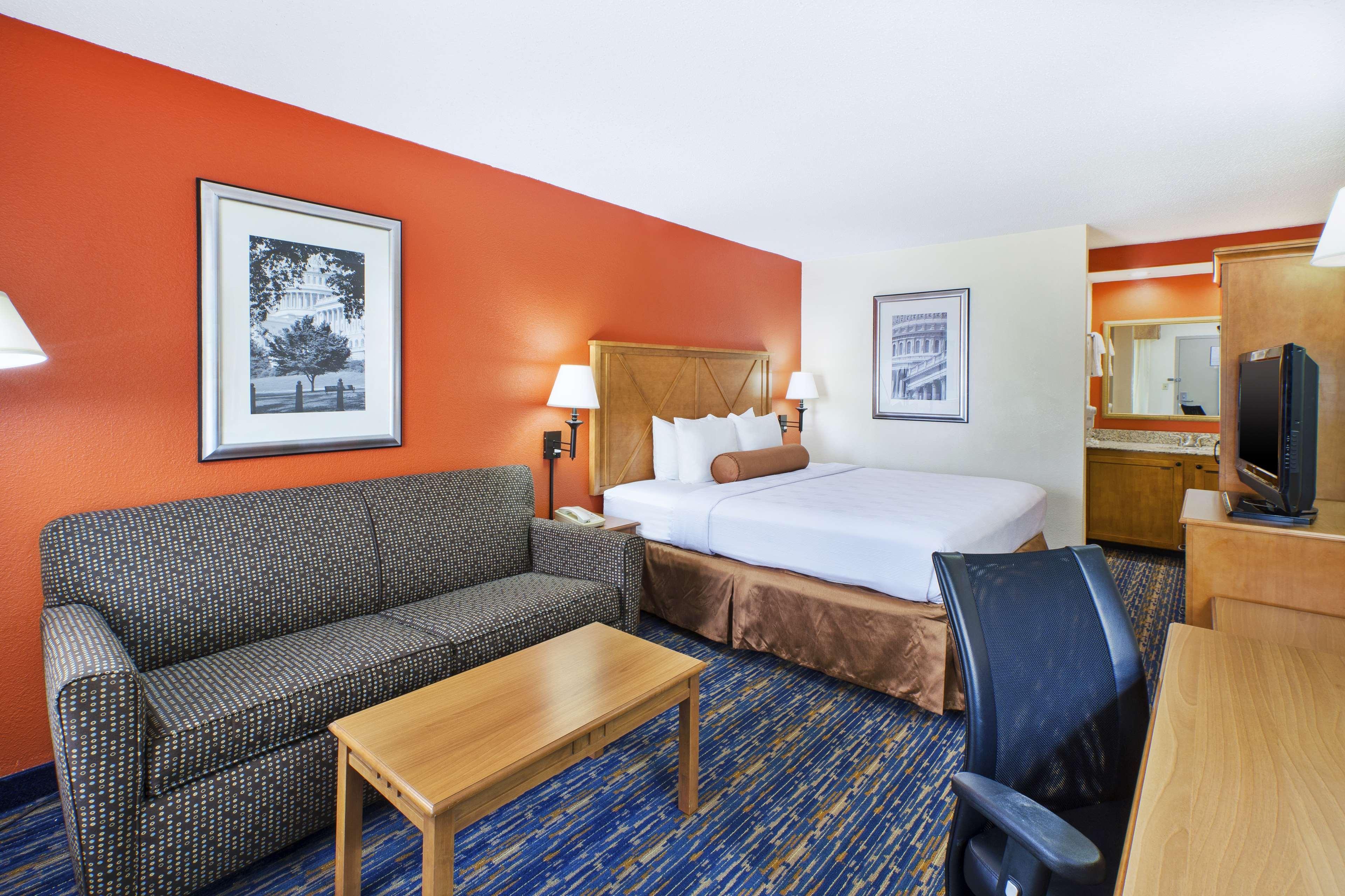 Best Western Dulles Airport Inn Стерлинг Экстерьер фото